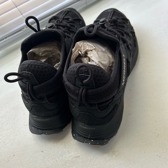 Sturdy Merrell Water Shoes - Picture 2 of 5